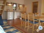 ubytov�n� cesky-krumlov �R